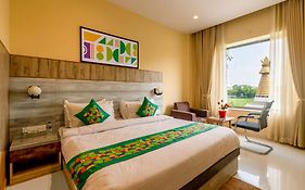 Treebo Little Budhha